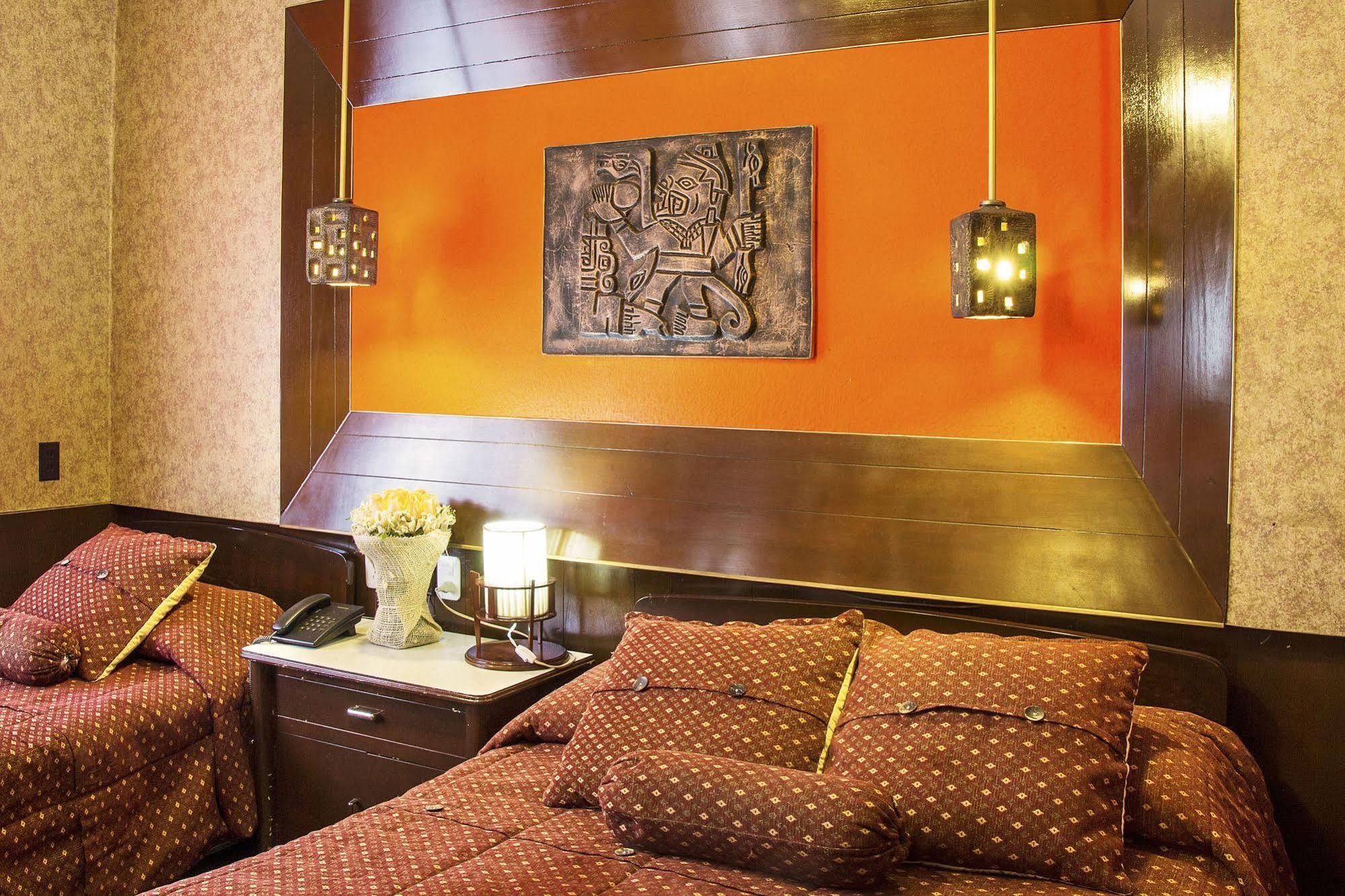 Hotel Inca Imperial Quito Extérieur photo